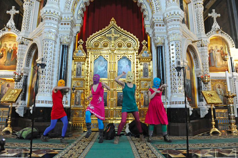 Pussy Riot protesting in Moscow cathedral