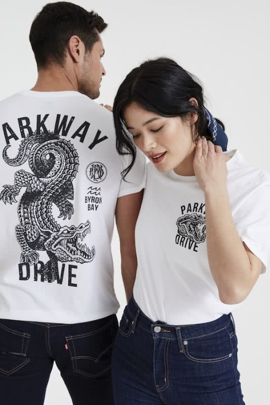 parkway drive support act tee