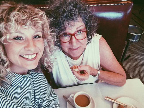 Brisbane singer-songwriter KIT with her mother.