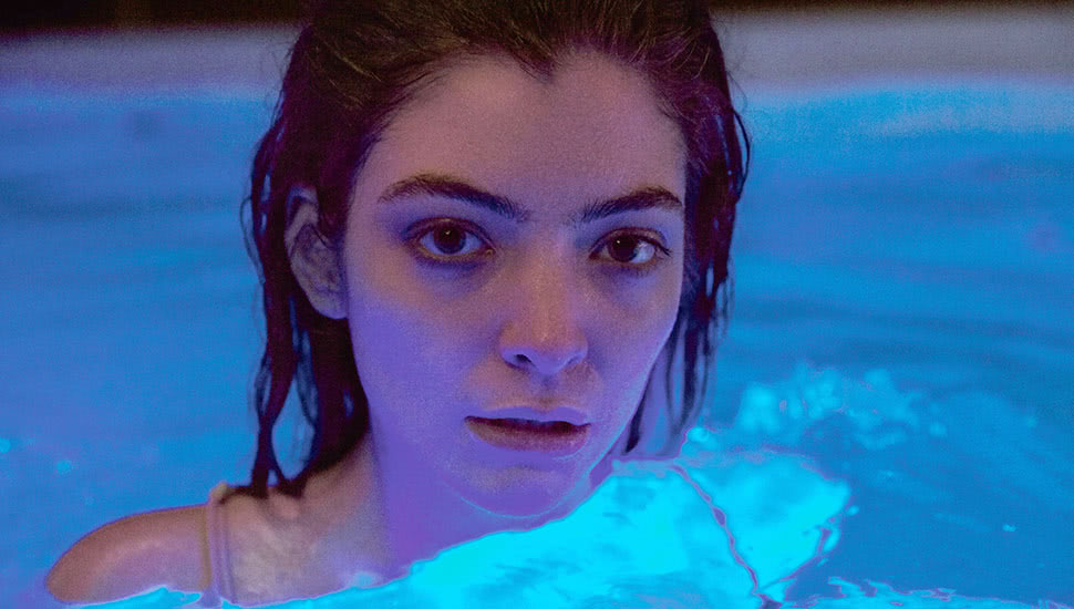Lorde seems to be teasing her third album for 2021